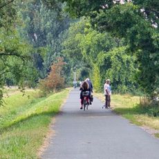 Bernd-Strauch-Weg