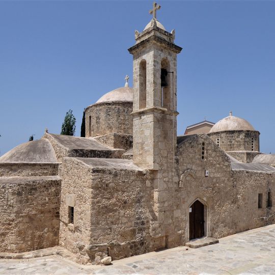 Panaghia Chryseleousa, Empa