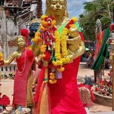 Wat Nang Takhian