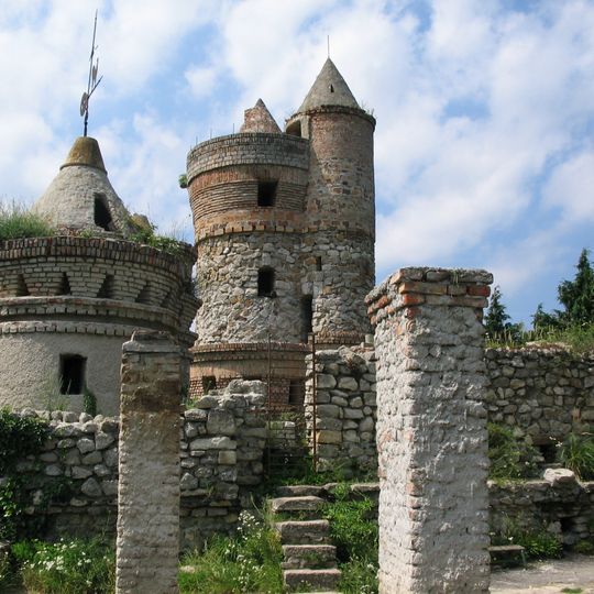 Taródi Castle