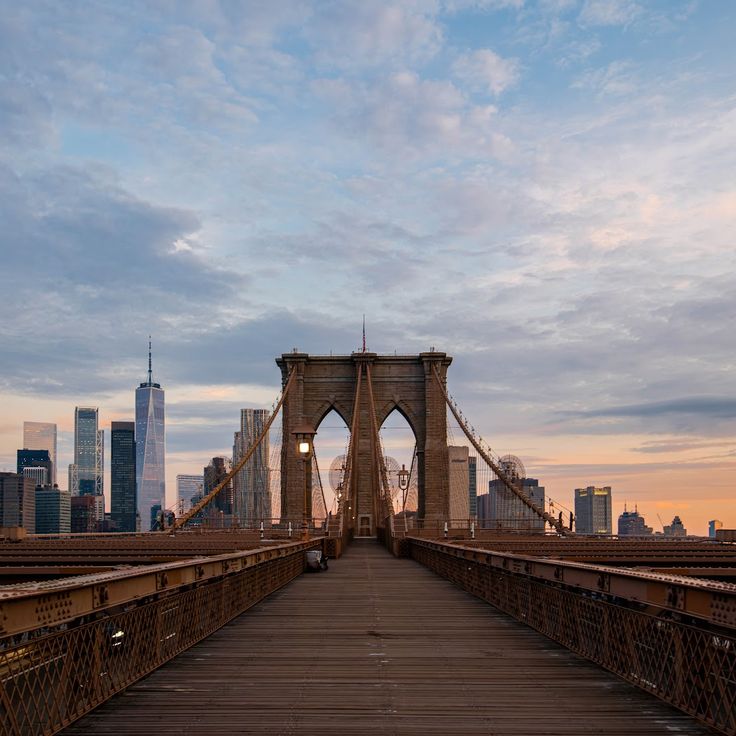 Brooklyn Bridge Promenade