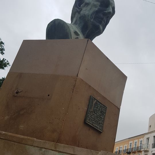 Monument to Isidoro Valverde
