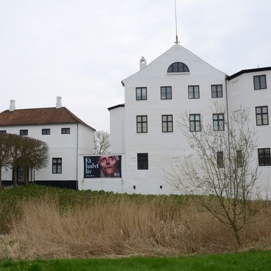 Schloss Brundlund