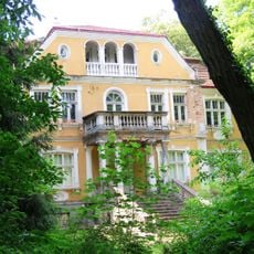 Villa Waleria in Milanówek