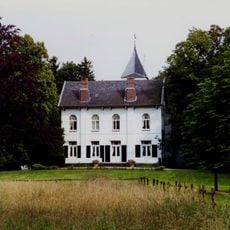 Frymerson castle: main building