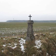 Kříž východně od Nemněnic