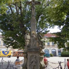 Sousoší Kalvárie na Starém náměstí v Rychnově nad Kněžnou