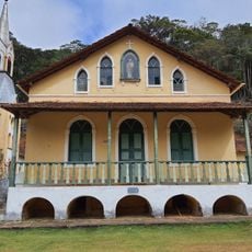 Casa Paroquial do Tirol