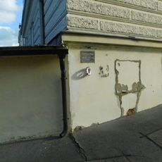 Pamětní deska Stanislava Chvály v Myslbekově ulici na Dlabačově