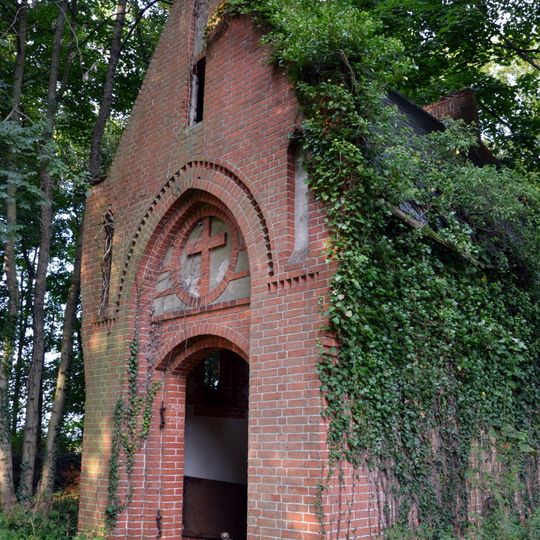 Kaplica grobowa Henryka von Treskow w Chełmie Dolnym