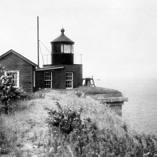 Fort Wadsworth Light