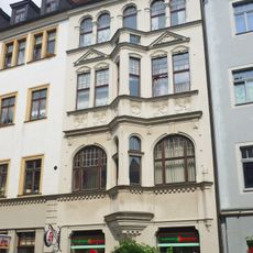 Wohn- und Geschäftshaus Erbische Straße 16