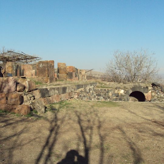 Mausoleo de Arshakid