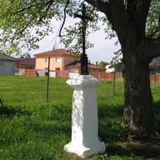 Pamětní kříž v Hřebči