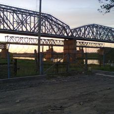 Каменский автогужевой мост