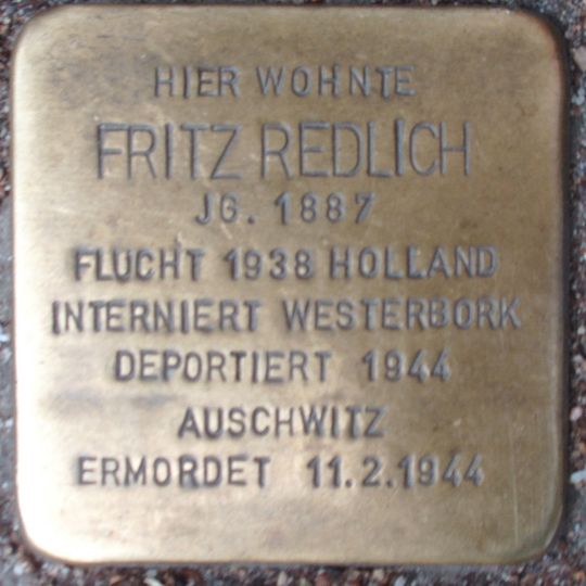 Stolperstein en memoria de Fritz Redlich