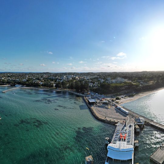 Sorrento Pier Port