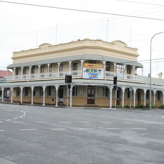 Hotel Cecil, North Ipswich