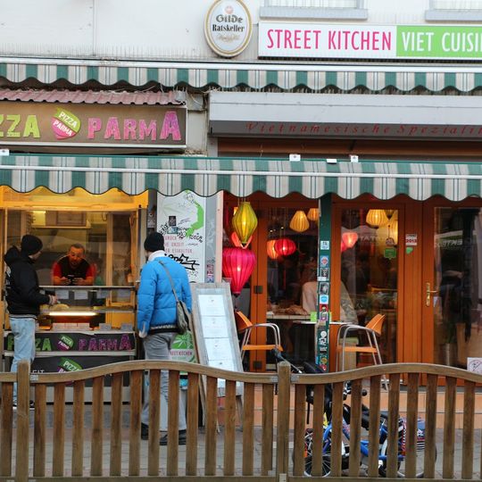 Street Kitchen - Viet Cuisine