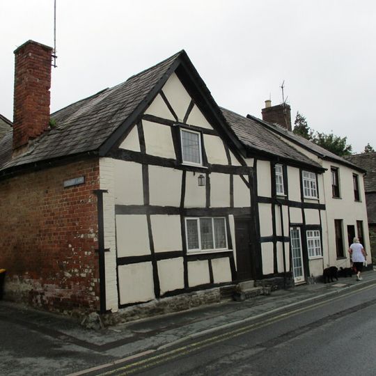 40 And 41, Duke Street