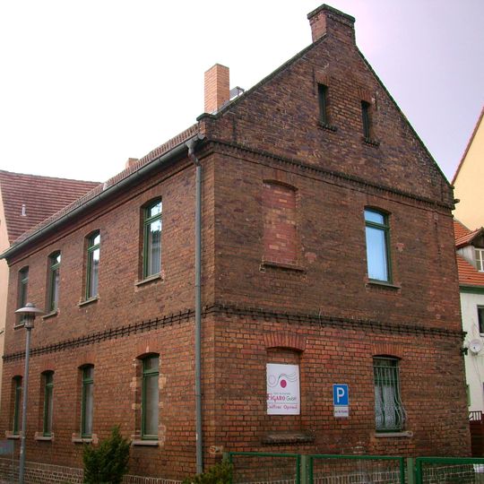 Nebengebäude in halboffener Bebauung, am Bleichgäßchen Kirchstraße 6