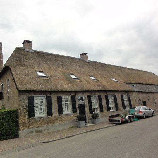 Pastoor van Teteringstraat 2, Berghem