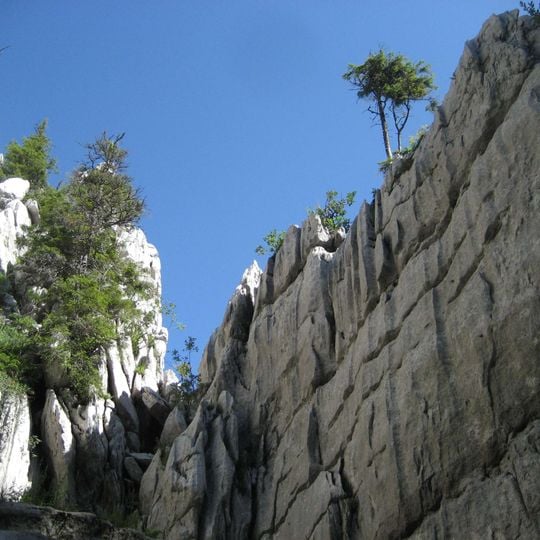 Bijele i Samarske stijene