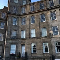 Edinburgh, 5-7 Gardner's Crescent