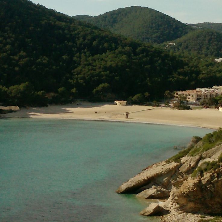 Cala Llonga