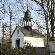 Kaple u hřbitova v Žibřidicích