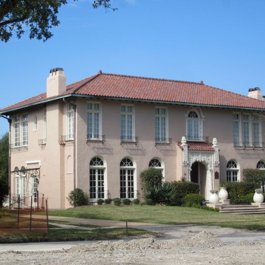 Huey P. Long Mansion