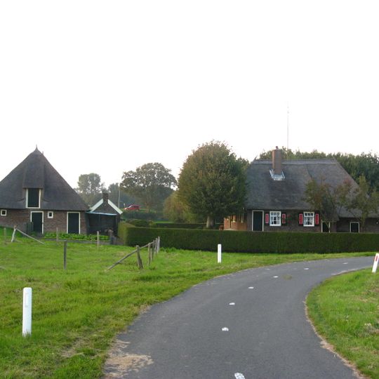 Rijksstraatweg 10, Olst