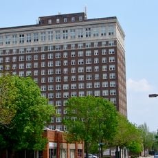 LeClaire Hotel