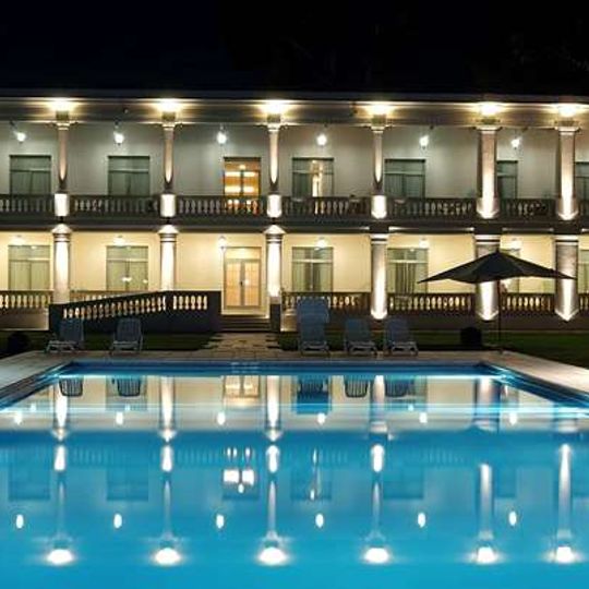 Sierras Hotel