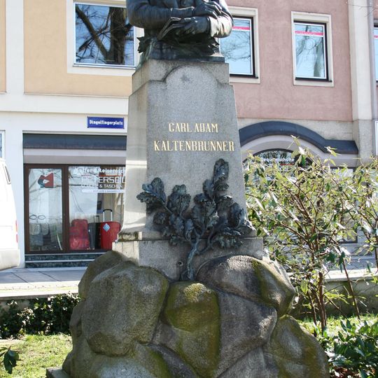 Persönlichkeitsdenkmal K. A. Kaltenbrunner