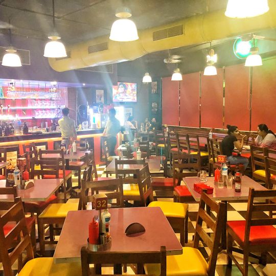 Pop Tates Vikhroli