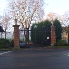 Gates And Gatepiers, At Entry To Madingley Hall