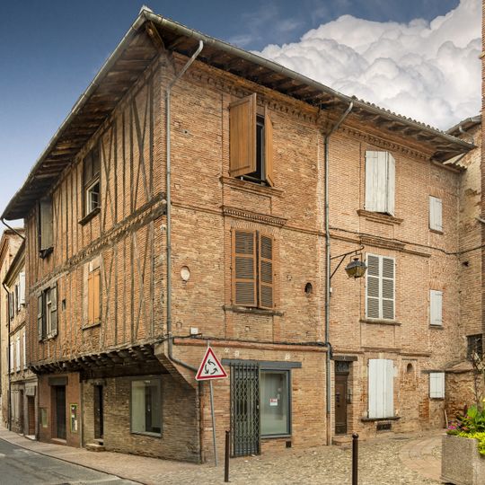 Maison, place Pont-del-Pa, à l'angle de la rue Pont-del-Pa