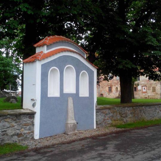 Výklenková kaplička v Poběžovicích