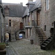 Cour du Foyer de Villedieu-les-Poêles