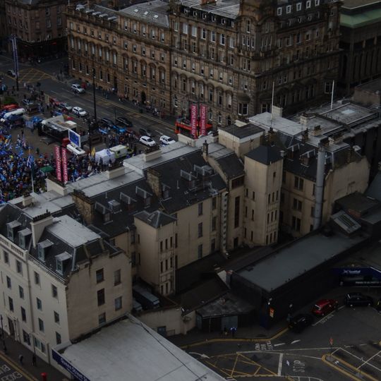 40 George Square, Copthorne Hotel