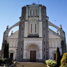 Église Saint-Gervais-et-Saint-Protais de Cossé-le-Vivien