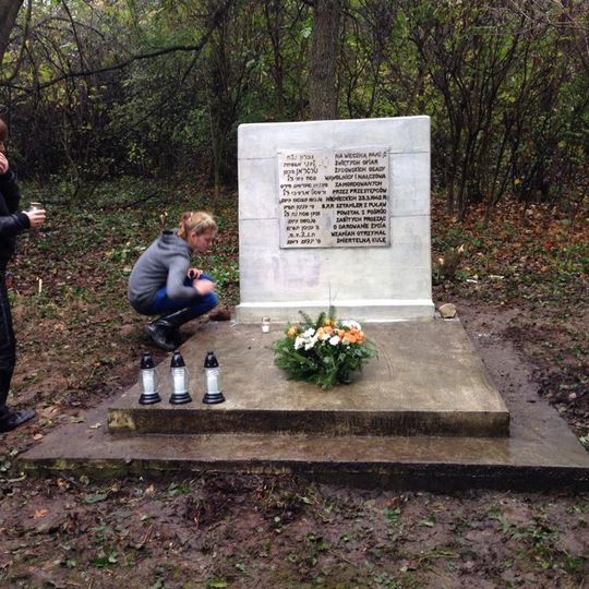 Cmentarz żydowski w Zarzece