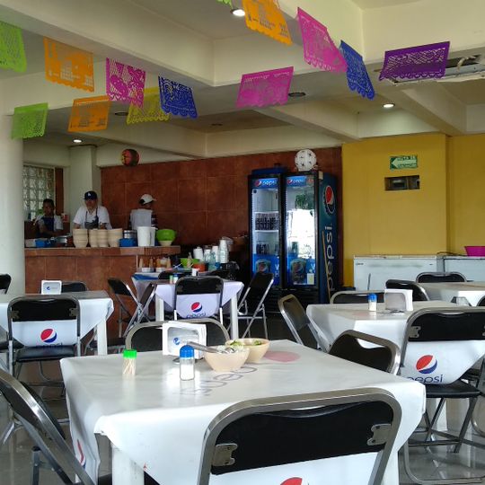 Birria "Los Hernandez"