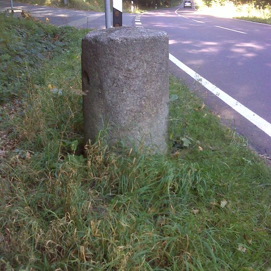 Preußischer Rundsockelstein II