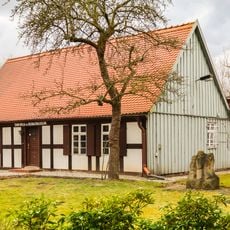 Wohnhaus Puschkinallee 10