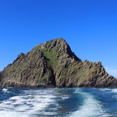 Little Skellig