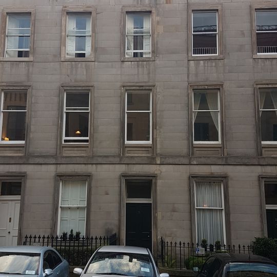 Edinburgh, 3, 4 Cambridge Street
