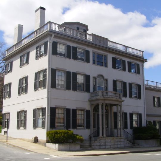 Bartlett-Russell-Hedge House