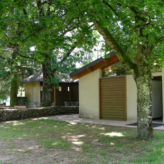 Camping municipal Saint Pierre Château